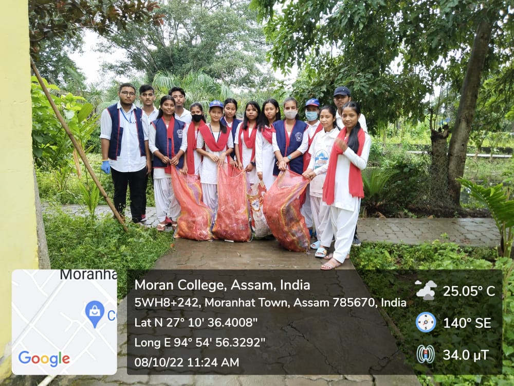 Cleanliness Drive and Plastic Collection in the college premises (Date- 08/10/2022)
